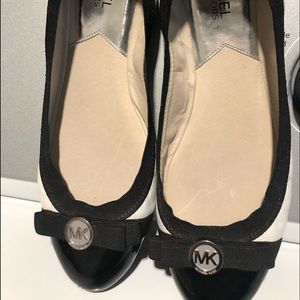 Worn 1 time!! MK flats